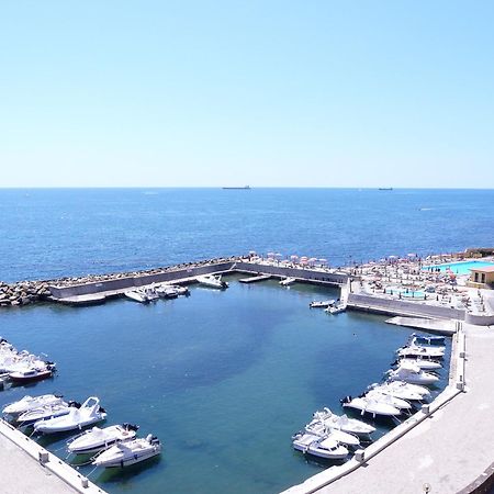 Sunbay Park Hotel Civitavecchia Exterior photo
