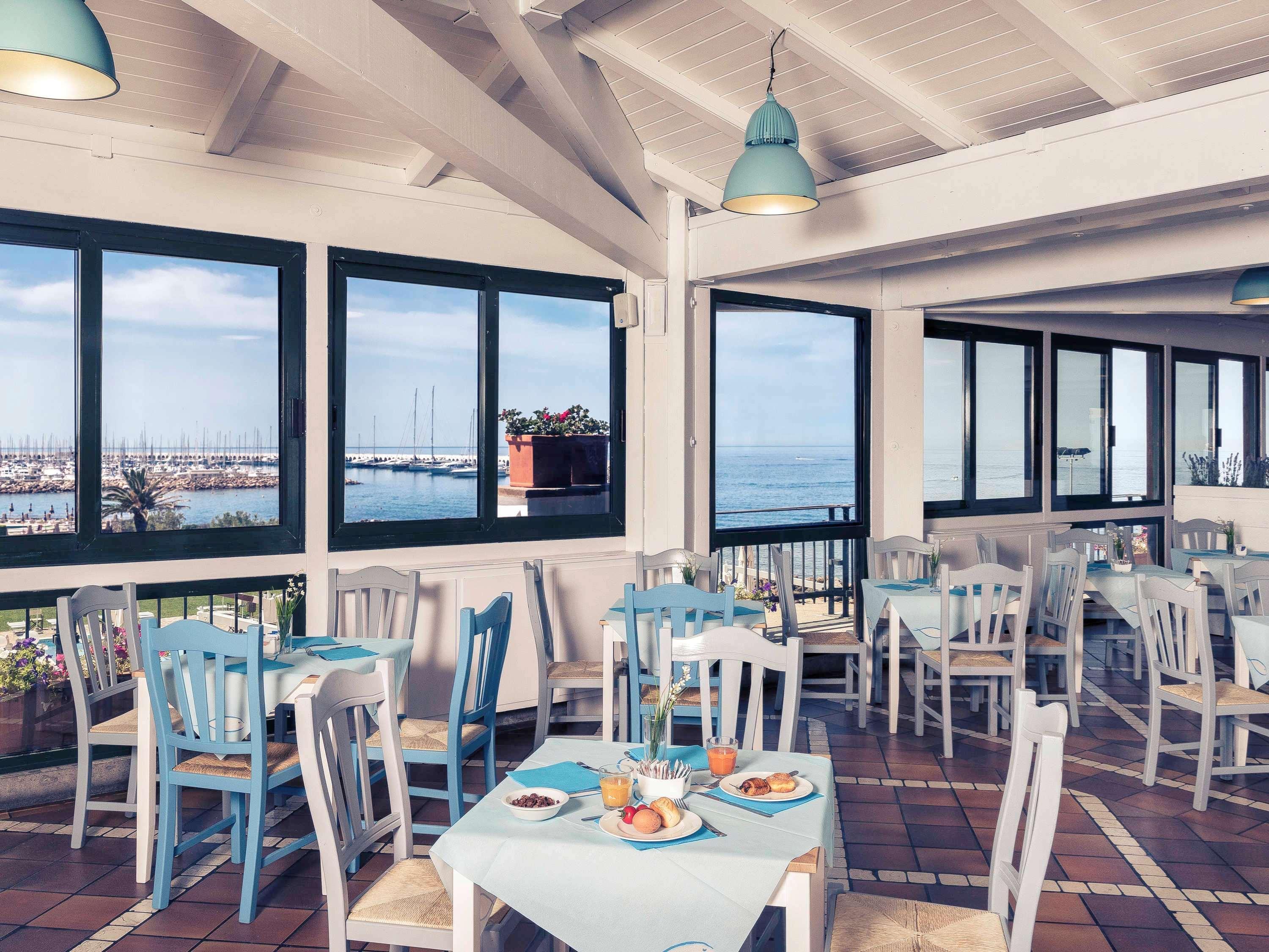 Sunbay Park Hotel Civitavecchia Exterior photo