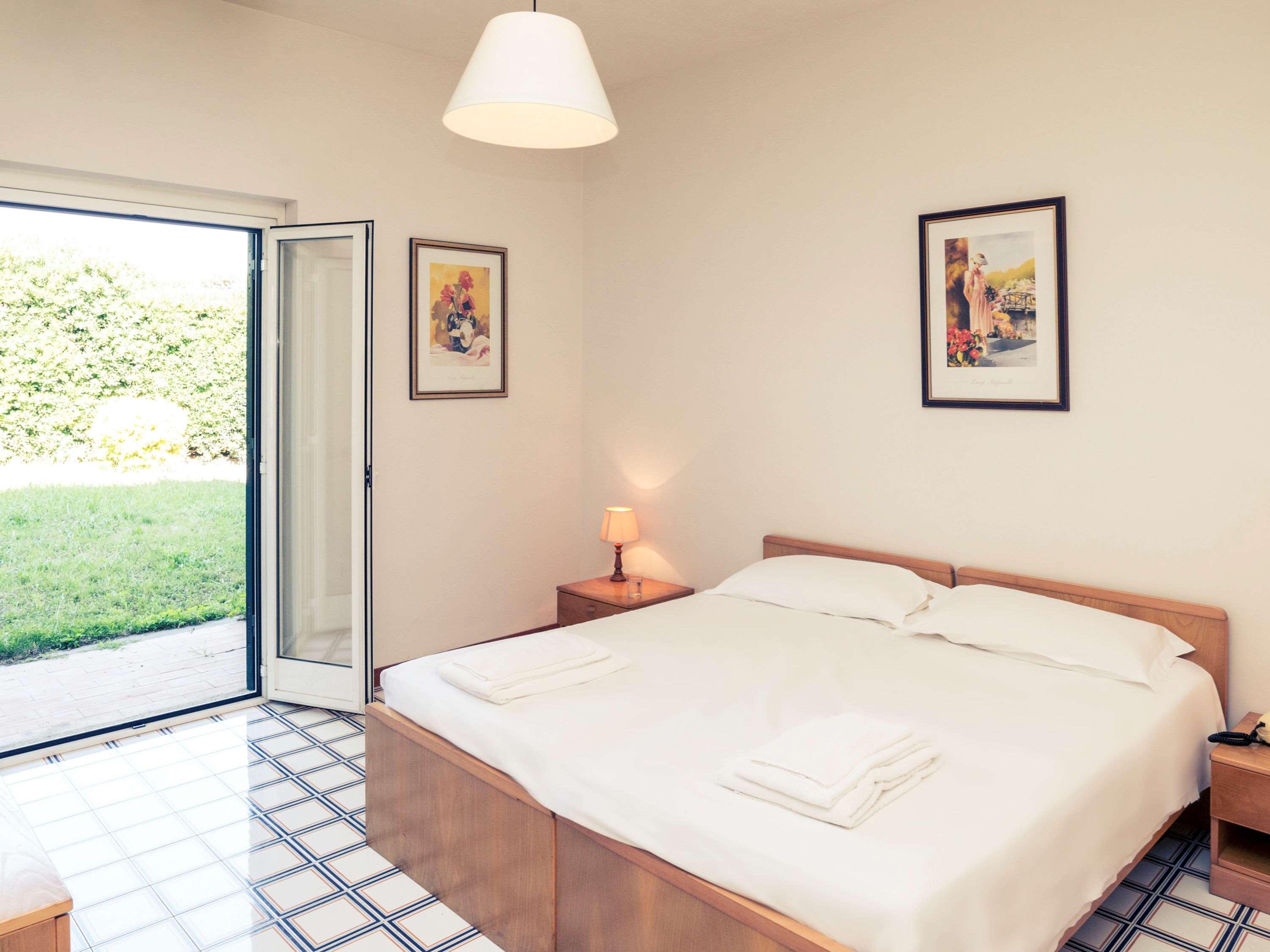 Sunbay Park Hotel Civitavecchia Exterior photo