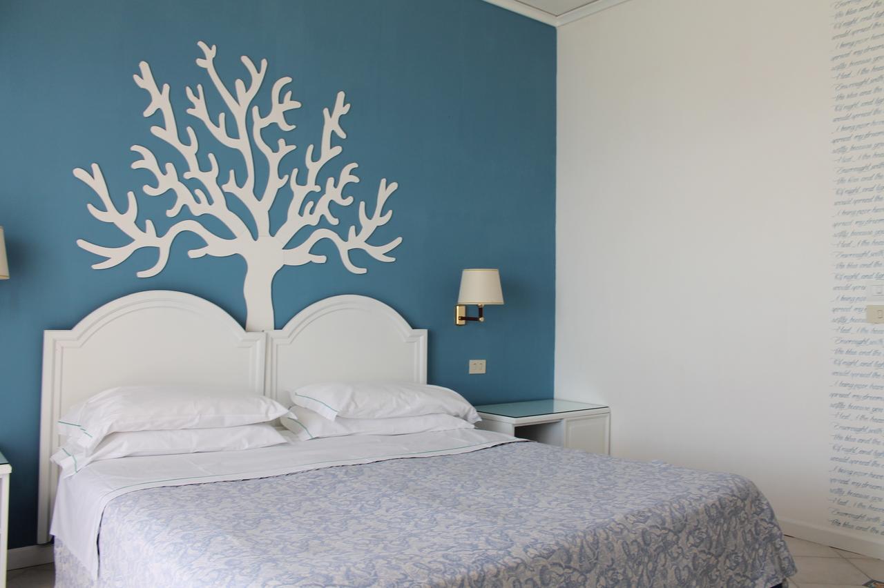 Sunbay Park Hotel Civitavecchia Room photo